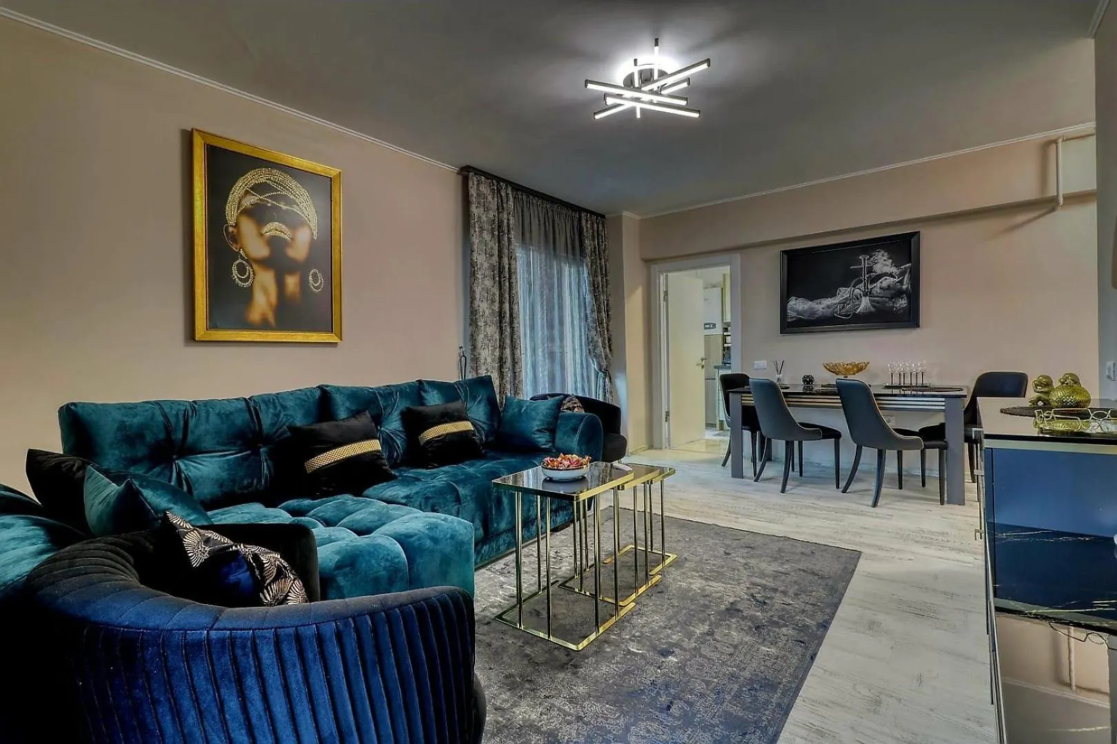 Luxury Apartament Bucharest 0*,